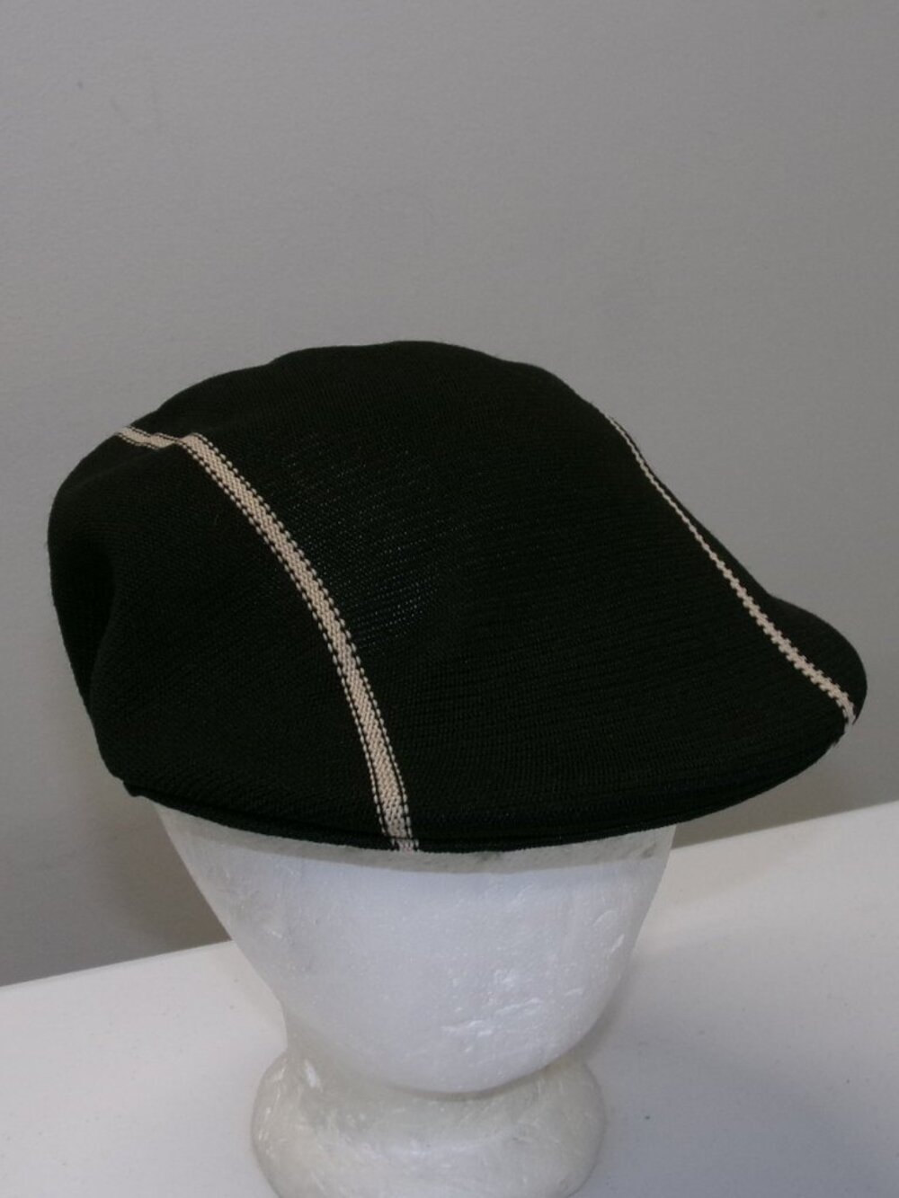 Lake of the Isles Black Stripe Mesh Breathable Light & Airy Flat Cap Hat sz L/XL